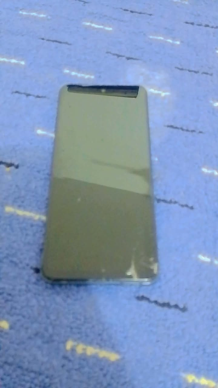 السلام عليكم موبايل انفنكس يشغل 40فريم ببجي المكان الشعب الرقم ***********
