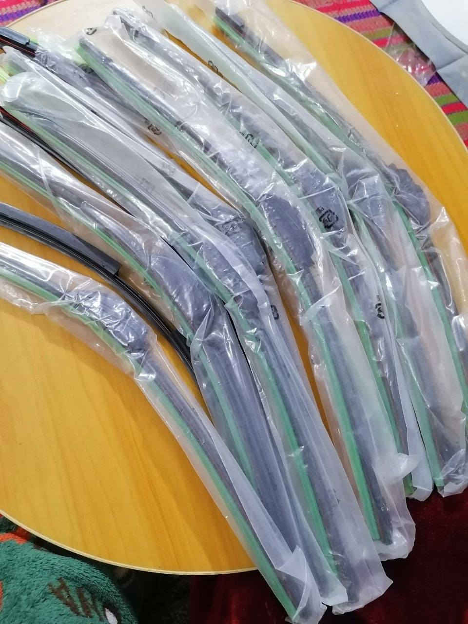 🔺 شفرات مساحات زجاج السيارة الأمامي (Wiper Blades).
🔺 الي يريدهن يتوصل وياي
وتساب ***********
