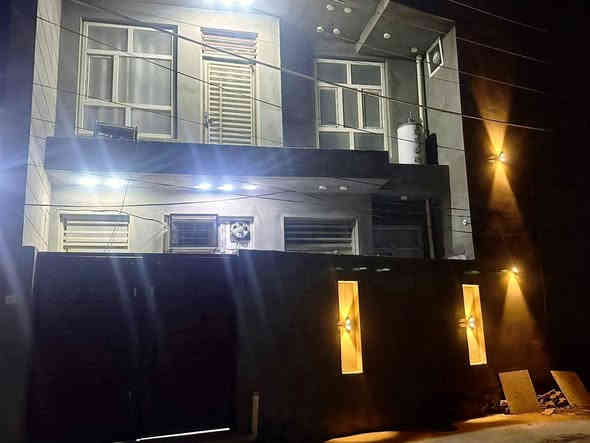 دار طابو زراعي سند 25 للبيع
المساحة 110م (8×13.75)
الموقع حي الزهراء الشارع الخدمي 
طابقين الطابق الارضي غرفة نوم استقبال مطبخ كليدور مجمع صحيات مناور
الطابق الثاني غرفتين نوم مجمع صحيات كليدور 
للاستفسار 
اتصل بالارقام التاليه 
***********
***********
موقع المكتب حله نادر الاولى الشارع الرئيسي مقابيل دائره اتصالات بابل 
مكتب علي السلطاني للعقار 
14
