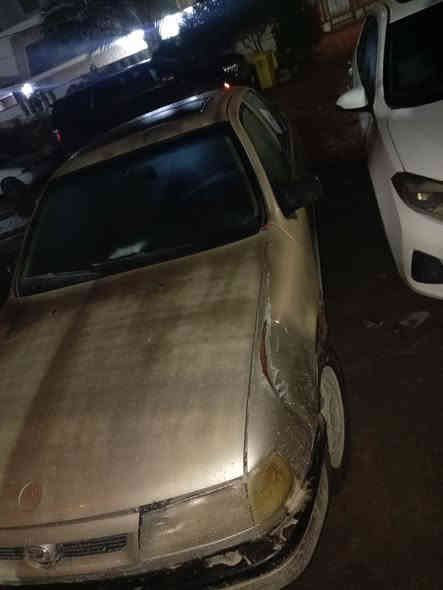 السياره البيع والشراء يتصل *********** مكان السياره سامراء السعر ٢١ وبيها مجال
