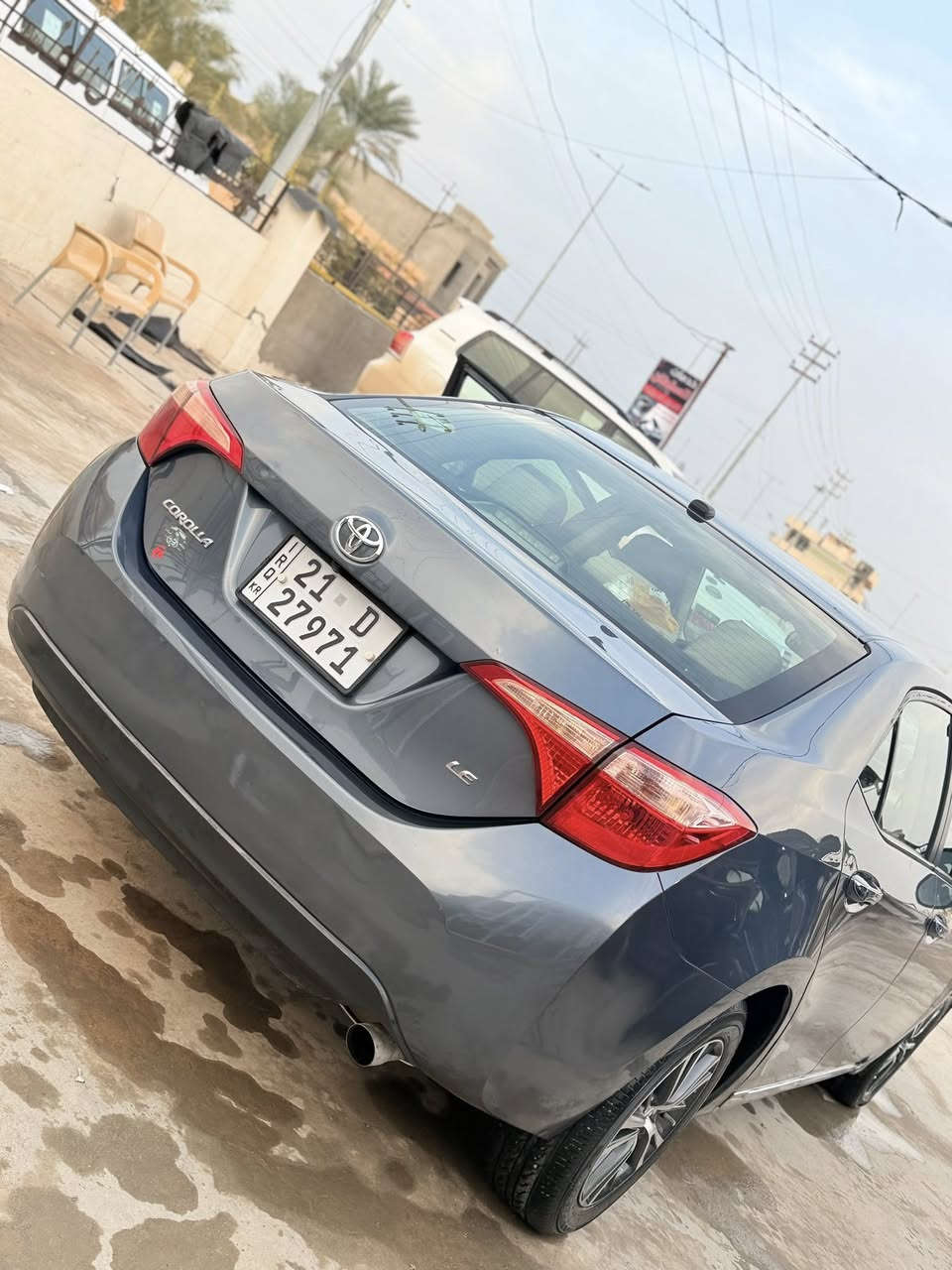 كورلا للبيع موديل 2017 بلاس السيارة سلايت تدفئة تبريد كشنات تدفئة تبريد هيتر استيرن ضرر 3 قطع بدون دواخل 
صدر جديد تايرات جديدة كهربائيات كلها شغالة 
تحويل ثاني يوم 
السعر 122 وبي مجال 
***********
