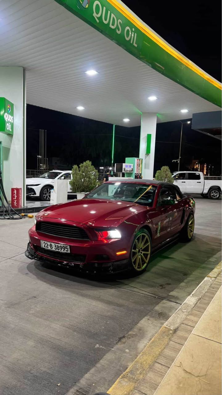 سلام عليكم موستنك 2013 V6 للبيع السيارة كلش حلوة ونظيفة وكاعدة مبيها برغي نقص صاير ادامة كامله من دعامية لدعامية وكلشي جديد ونظيف رقمها جديد الماني وسيارة شرط تحويل وغرامات وقانونيات بيها بس جامرلغ السايق الخلفي صبغ فقط بدون دواخل وبدون شاصي وبدون ايرباك ومكان السيارة كركوك السعر 108$ وبي مجال جداً بسيط للاستفسار (***********) 0️⃣7️⃣7️⃣3️⃣8️⃣3️⃣2️⃣7️⃣7️⃣7️⃣1️⃣ كركوك, العراق
