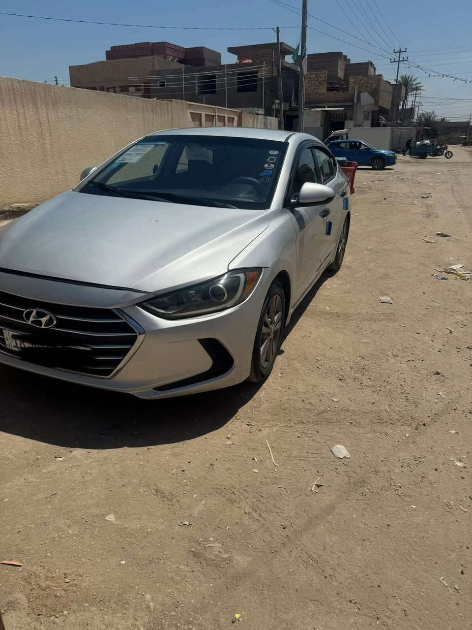 النترا موديل 18 وراد امريكي  حادثها جاملغ وبنيد رقم  بابل دولي سنويه مجدده هزه جديده السياره رادار شاشه جبيره كامره خلفيه انضمه قياده 
عارضها120 وبيها مجال 
مكاني حله 
***********
