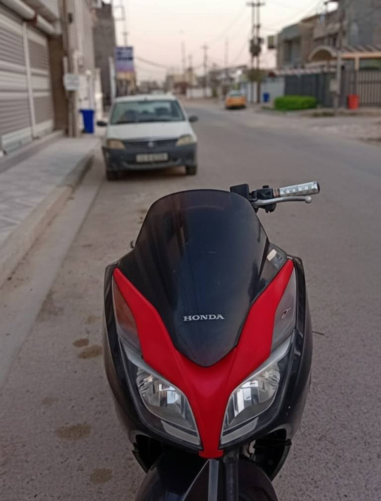 السلام عليكم فورزا 0/12 بلاديه وجديده مكينه بلاديه مكفوله كفاله عامه وكفرات اصليه وجاهز بدون نقص كلشي بيها شغال 
رقمي***********بي فقط واتساب
