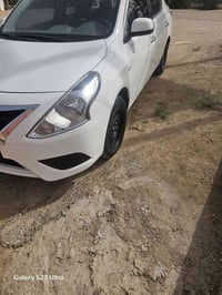 نيسان صني • موديل ٢٤ • ماشيه ٢٥ الف