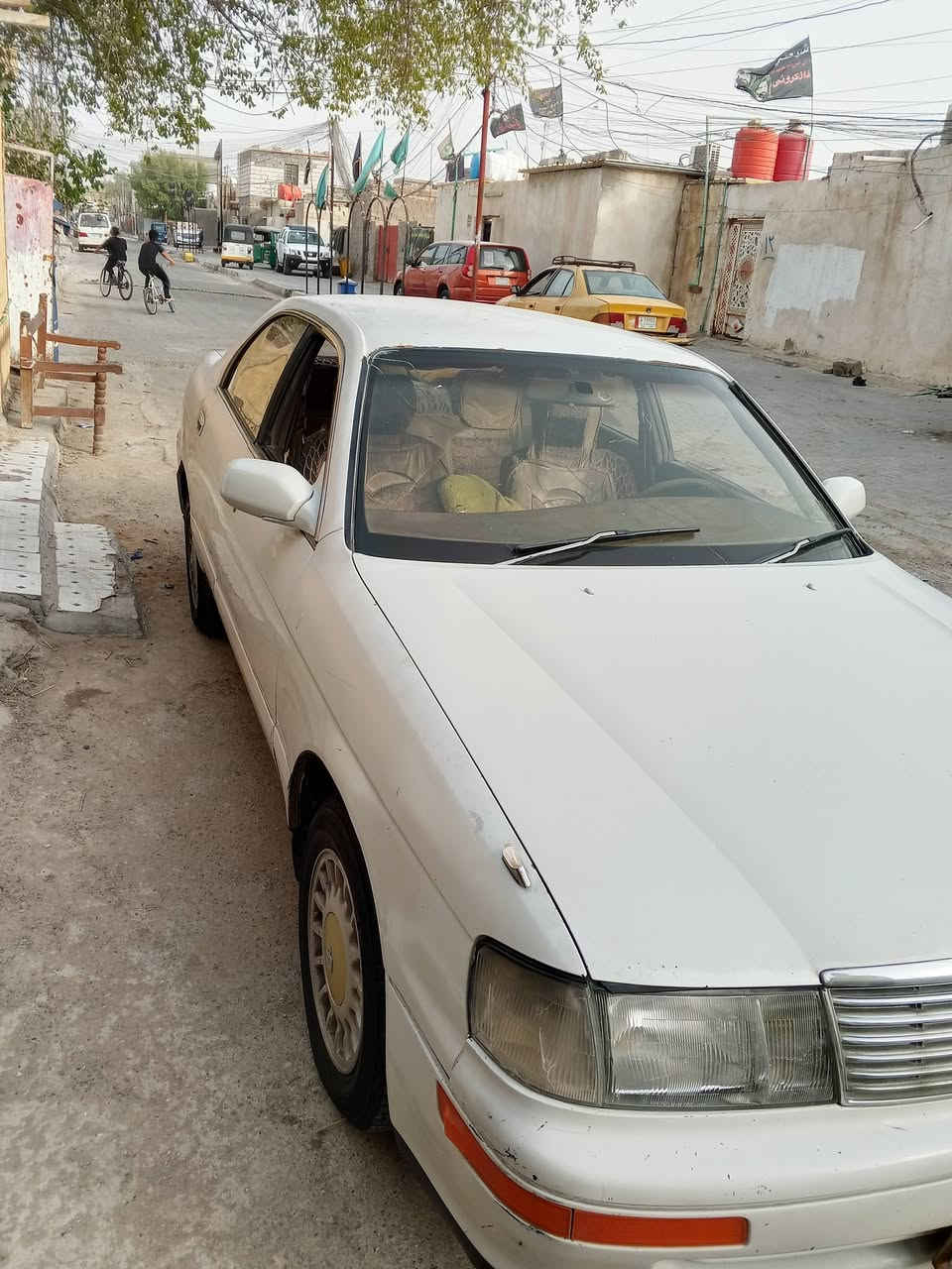 سلام عليكم كراون بطه موديل 1995 تبريد حداديه خير من الله بصره حي الحسين ***********
