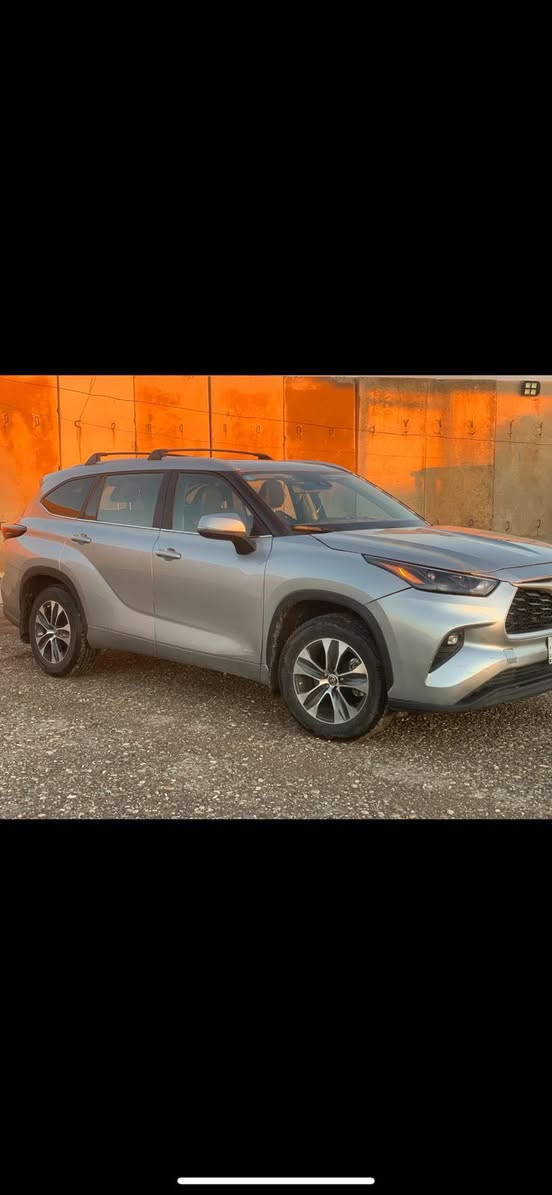 بسم الله الرحمن الرحيم
هايلندر هايبرد وارد امريكي 2024 XLE
رقم بغداد 
الممشه 24.5
الموصفات 
مكينة 2500 هايبرد مرغوب 
تخم تاير جديد 
فور ويل 
دخول ذكي 
تشغيل ذكي 
تشغيل عن بعد 
شاشة كبيرة 
فتحة سقف 
كشنات جلد 
كشنات تدفئة 
كشنات Vip منفصل 
كشنات كهرباء السائق والراكب
باب الصندوق  اتو حساس على القدم 
تبريد منفصل ثلاث قطع مركزي 
تدفئه مري الجنابيه 
نقاط عميه فالمري 
رادار امامي
رادار خلفي 
تثبيت مسار 
مثبت سرعة 
توجد مواصفات اخرى لم تذكر 
السعر 295 ورقة 
الرقم ***********
