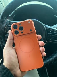 ايفون ١٥ برو ماكس • ٢٥٦ • نقطتين بالشاشة