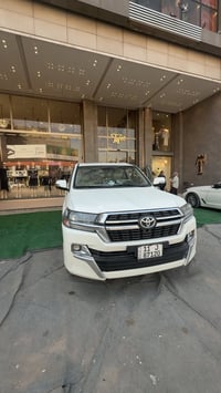 لاندكروز • ٢٠١٣ • محدث ٢٠٢١