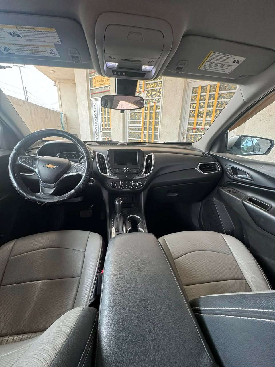 🚘 للبيع – شيفروليه إكوينكس LT موديل 2019

💰 السعر: 14,200 دولار فقط

🔹 الموديل: 2019
🔹 المحرك: 1.5 لتر تيربو (1500T)
🔹 الاستيراد: وارد أمريكي
🔹 رقم السيارة: بغداد
🔹 مكان السيارة: الناصرية – قضاء الرفاعي

✨ المواصفات

✅ تشغيل بالبصمة للأبواب الأربعة
✅ صندوق خلفي كهربائي
✅ تشغيل عن بُعد (Remote Start)
✅ مثبت سرعة
✅ رادار أمامي
✅ رادار جانبي (Blind Spot)
✅ مانع انزلاق
✅ نظام تعليق ذاتي
✅ تحكم أوتوماتيكي بدرجة الحرارة
✅ مصابيح أمامية LED
✅ حساسات ضغط الإطارات (TPMS)
✅ قفل حماية للأطفال

📌 حالة السيارة

✔️ ثلاث قطع صبغ فقط.
✔️ بدون فتح إيربگ (الإيربگات سليمة).
✔️ السيارة بحالة جيدة جدًا، جاهزة للاستخدام ولا تحتاج إلى أي مصروف.

💵 السعر المطلوب: 14,200 دولار
السعر قابل للتفاوض بالمعقول بعد المعاينة.

📍 الموقع: الناصرية – قضاء الرفاعي.
***********
