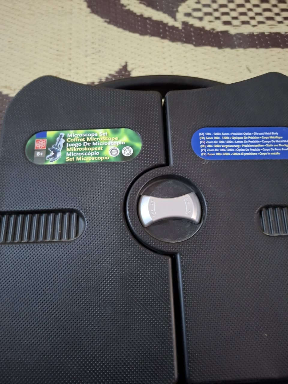 جهاز مايكرسكوب طبي جديد غير مستخدم باله برطاني للبيع


**إذا كنت صاحب هذا الإعلان وتريد حذفه لأي سبب، رجاءا أرسل رسالة إلى الدعم الفني**