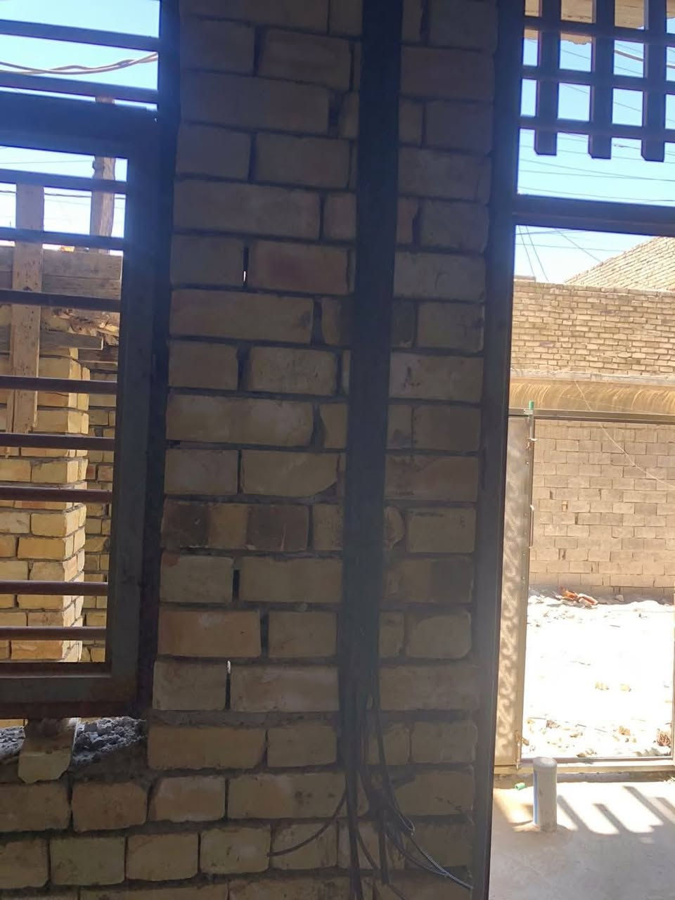 السلام عليكم خلفه كهرباء وصحيات عامه شغل درجة أولى بغداد ***********
عمل بورد ترميم صيانه
