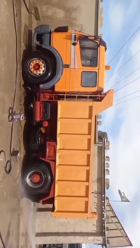 سياره البي راس بلادي موضع عليها بدي قلاب جَوبلس قماره بلاديه محرك ٣٥ كير فافون سياره بلاديه الاتصال على الرقم ***********
