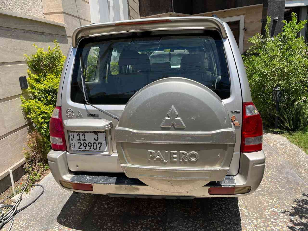 باجيرو ٢٠٠٦ مكفوله من الصبغ بسعر ٨٨ ورقة ***********
077‪4684‪5461
***********
المكان بغداد اليرموك
السلام عليكم عندي مسيوبيشي باجيرو موديل ٢٠٠٦ اللون ذهبي شمباني خليجية السيارة بدون صبغ وبدون حادث محرك ٦ سلندر حجمه ٣٠٠٠
٧ راكب
٣ قطع تبريد ثلج 
السيارة جاهزة بدون نقص 
رقم بغداد دولي الجديد هزة وسنوية جديدة  بأسمي ثاني يوم التحويل 
السعر ٨٨ ورقة 880‪0$
الهاتف : 077‪4684‪5461
***********
الرجاء الاتصال على الهاتف لان اني مكلف بالنشر 
077‪4684‪5461
*********** بغداد, العراق
