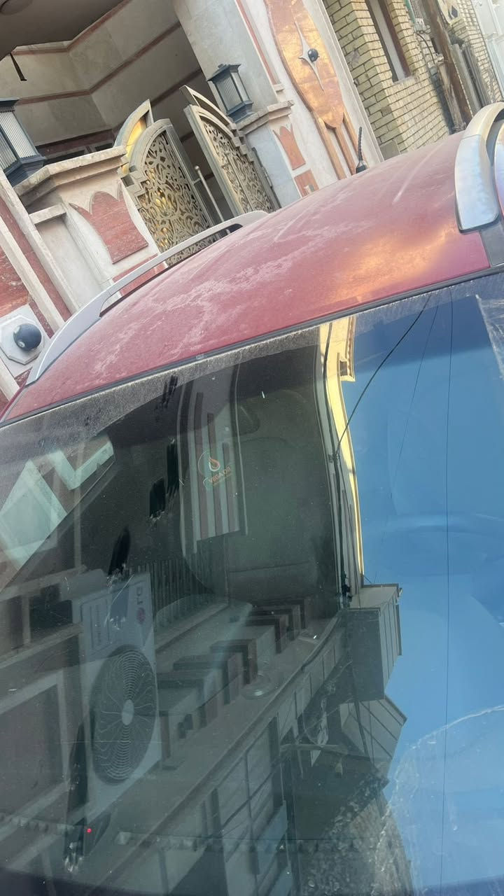 سياره توسان للبيع ماروني 
موديل 2015 
رقم بغداد 
وارد خليجي 
سياره نظيفه مابيها عطلات 
كير ومكينه خير من الله 
سعر 155 وبي مجال 
***********
