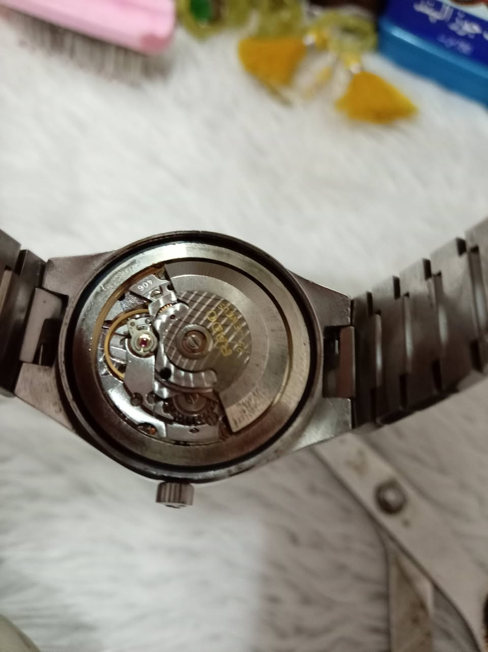 ساعه رادو اوتوماتيك حجم 39 كلها بلاد لا مصلحه ولا مفتوحه للبيع السعر للاستفسار الاتصال على الرقم ***********
