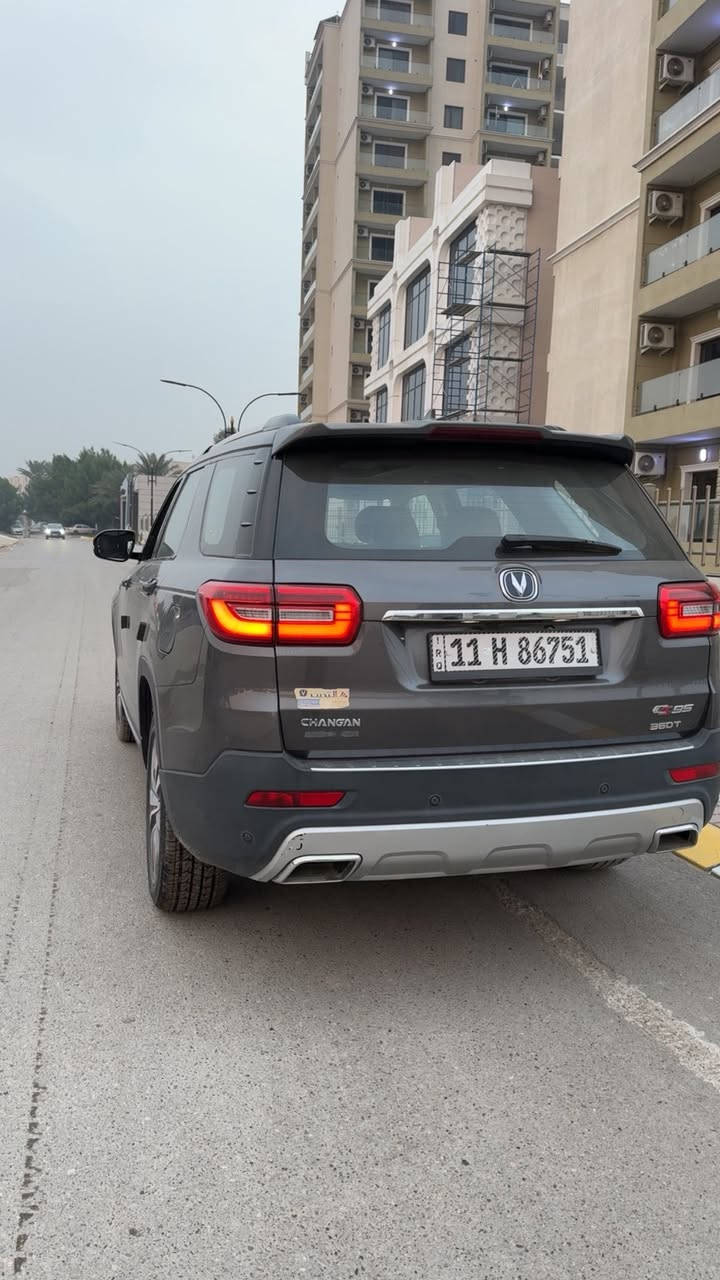 السلام عليكم 

شانجان CS95 2019 

فول مواصفات بانوراما بصمه تحكم كشنات كهربائي صندوق كهرباء السياره فول واي نقص مابيها صدر امامي خلفي كله جديد السياره جديده اي ضربه مابيها ولا قطرت صبغ  بيها طخه بسيطه بصفحت الصدر والباقي مكفوله ماشيه 30 الف العنوان بغداد 

السعر : 155 وبيها مجال بسيط 

رقم الهاتف : ***********
