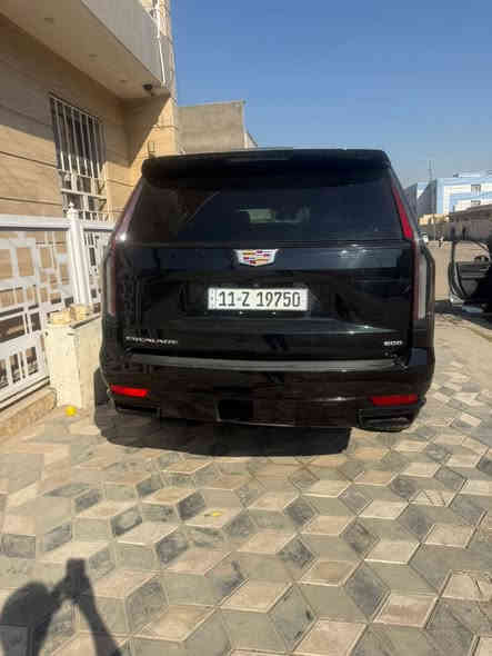 للبيع كاديلاك موديل2024 رقم بغداد حادث جاملغ امامي  وبارد بسيط جاملغ خلفي ومرفقه صور الحادث وبعد الحادث اوالسياره جدا جديده وبدون اي نقص للتواصل    ماشي 19,000 ميل***********
 او اتصال عنوان شارع فلسطين.          السعر 750 بيها مجال بسيط
