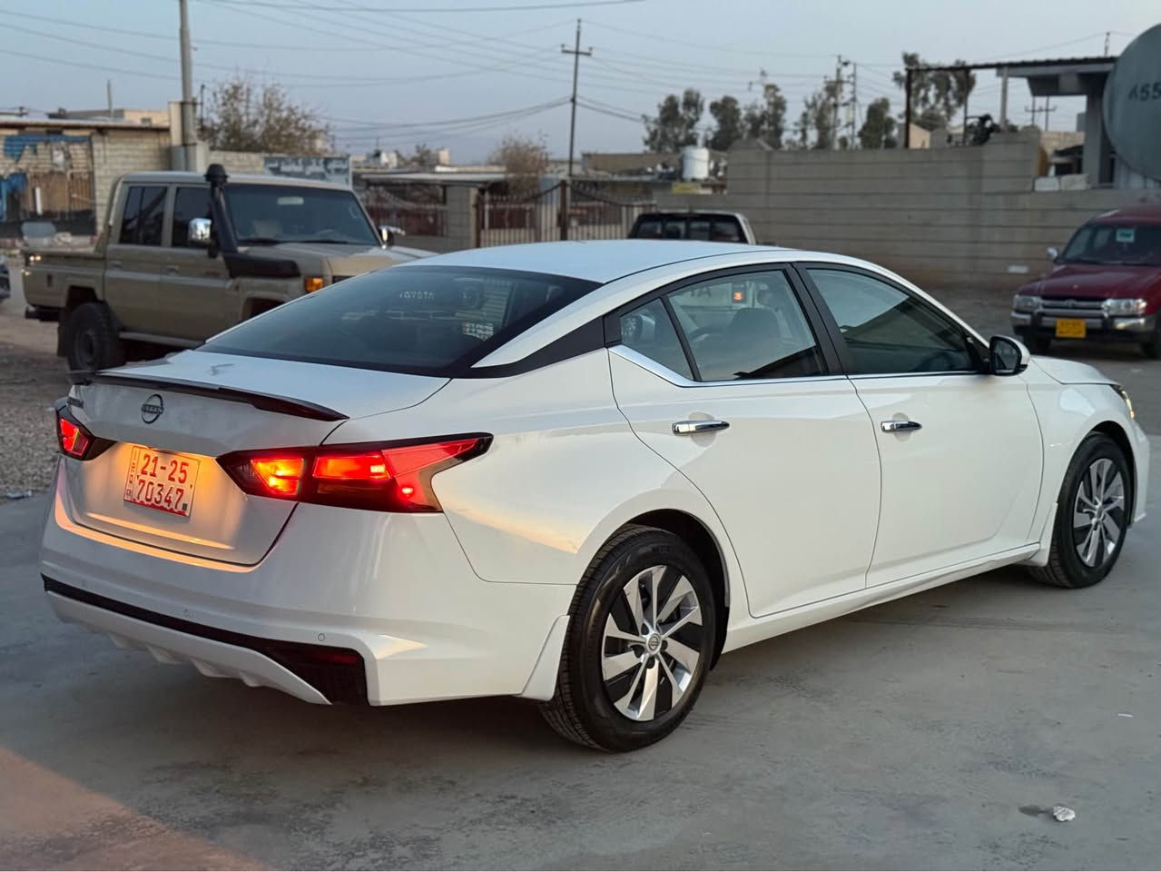 ئالتیما ٢٠٢٣ مواسەفات ئیس 
دوو چامولخی دواوەی بەخی ئەمریکایە 
پەلەیەک لە بونیتی بویاخە بێ ناو 
ئیرباگ سوکان و شانی تەقیوە
مانگیکی ماوە بۆ رەقەم کردن 
گیر و مەکینەی بەشەرت نەکراوەتەوە 
0750 704 2396
0772 546 8735 كويسينجاك, أربيل
