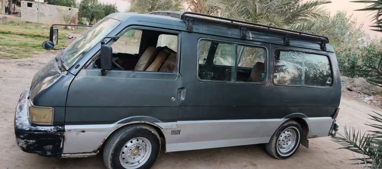 السلام عليكم ورحمة الله وبركاته 
كيا بستا موديل 93 رقم بغداد سنويه ل 2027
محرك ينقص كير مكفول شواصي الايمن عكس السايق بي لحيم 
السعر 25 وبيههه مجال 
الاستفسار الاتصال ع رقم 
*********** مكان السياره لطيفيه
