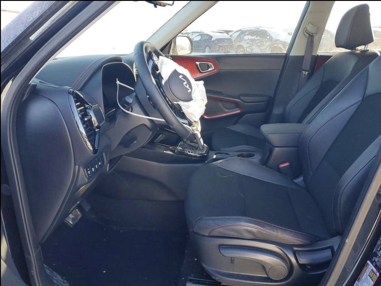 🔴كيا سول 2025  جي تي لاين 
🟣 حادث موضح في الصور تعمل وتسير 
🟤 كص جديد مده الوصول 60  يوم 
🔵 السعر واصل البصرة على وضعها 85$ 
🔴 السعر مصلح وجاهز واصل البصرة 105$ 
🔵 السعر لمن لديه قرار شهداء 118 $ واصل محافظتك جاهز 

بلاستفسار / ***********
او زيارة مكتب الضامن / ديوانية / حي الجزائر / خلف كافتريا تشرين
