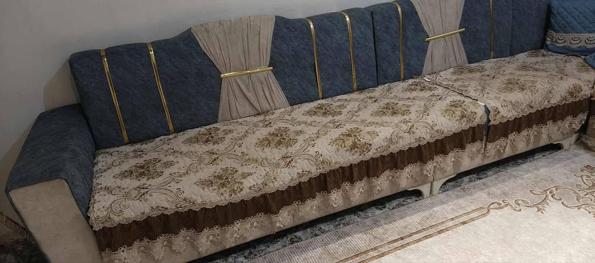 السلام عليكم تخم ديوان للبيع 10مقاعد
***********
