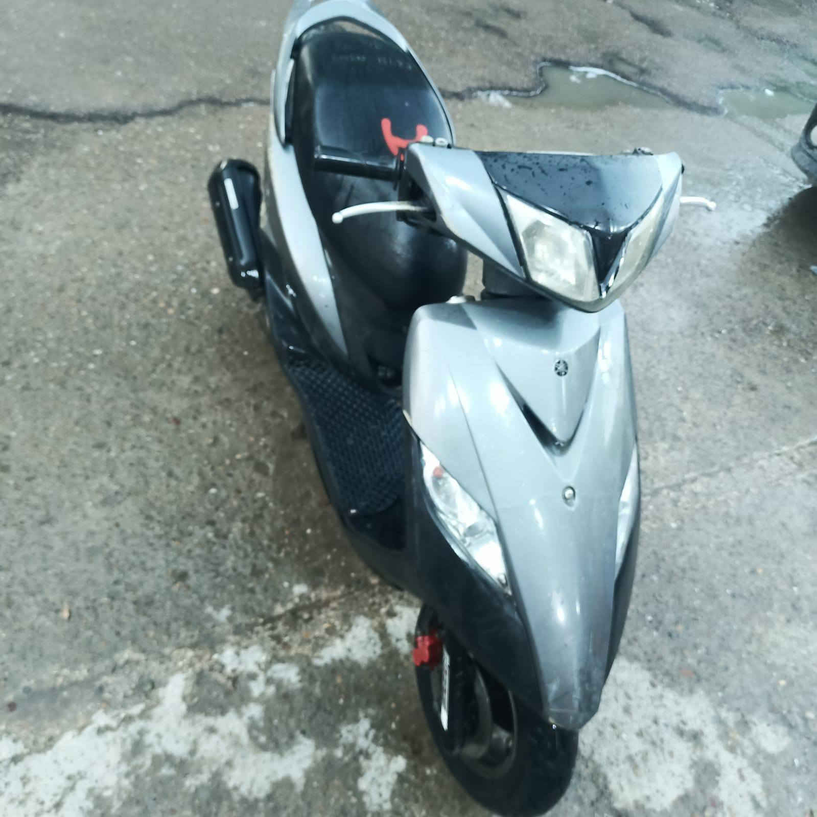 دراجه ثعلب مكينه مكفوله برغي ممفتوح بيه تجي تاخذهه ع فحص  السعر950الف وبيه مجال مكاني بغداد الحرية شارع الصحة بس واتساب ***********
