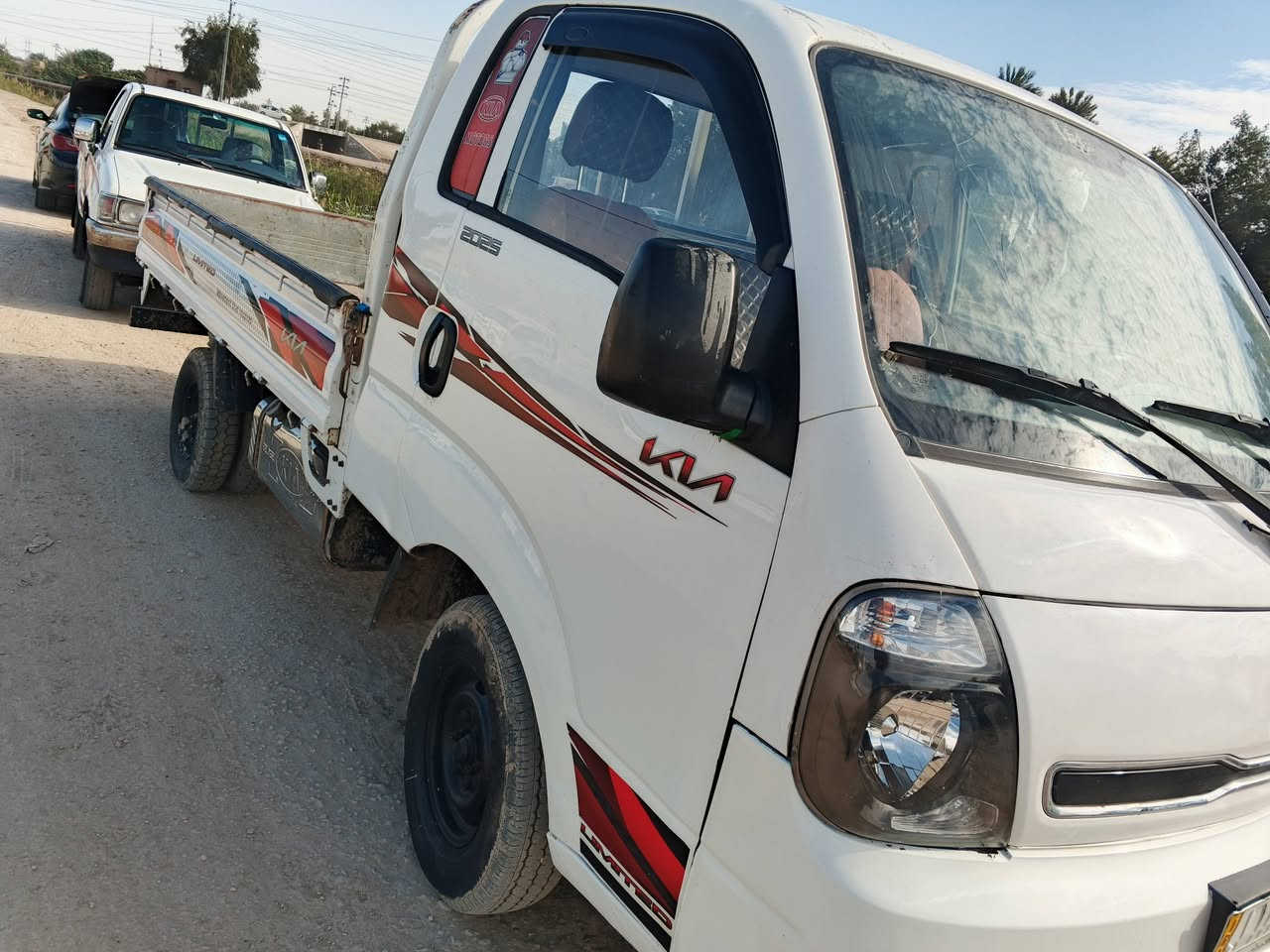 سلام عليكم لبيع كيه موديل 2013 رقم قادسيه الماني تحويل مباشر مكفوله كفاله عامه من الضربه والتبديل مكينه وكير مكفولات تخم تاير كهربيات كله شغاله السعر 75 وبيها مجال المكان الديوانيه ***********
