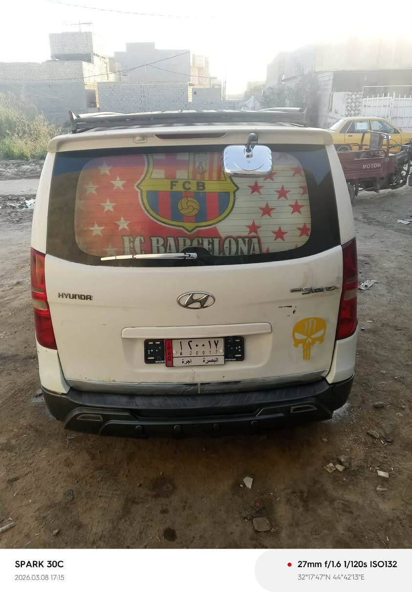 السلام عليكم عندي ستاركس 2010 سياره بيها جاملغ الخلفي فقط والباقي كفاله رقم بصره واللي يحب يتصل على هذا الرقم عنواني بابل القاسم مكينه حداديه جير كفاله مصفره هي وغرامات سياره مال جناي جاهزه لاخر حبايه‏‪***********‬‏
