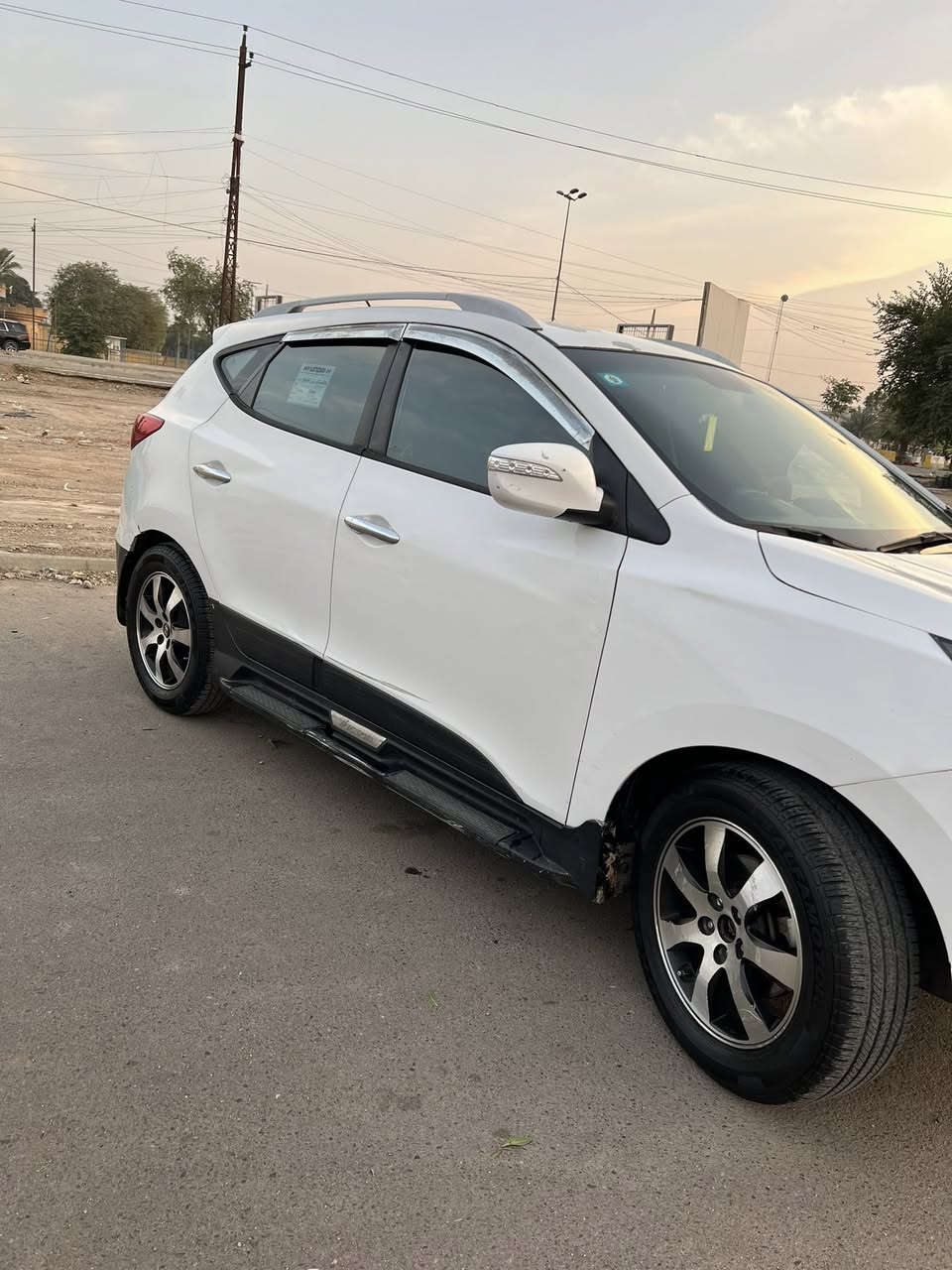 توسان 2012 خليجي ابيض بغداد
ماشيه 115 الف كلش قليل مقارنة بخواتهة

رقم انكليزي الدولي جديد

دوشمة جلد اسود جديدة

شاشة تسلا احدث اصدار كار بلي واندرويد اوتو

صدر امامي خلفي جديد

تخم تاير جديد

تبريد منظومة كاملة جديدة

شباك الامامي مال 2015

مازدات امامية ام العدسة زنون ابيض ثلجي مال 2015

ويالة مال 2015

السيارة بيهة بنيد مبدل اصلي وجاملغ عكس سايق بارد وجاملغ خلفي معدل ومصبوغ وشخط حافر بل تكمة معدل ومصبوغ وبارد صغير بقبغ الجنطة 

سعر 123 وبيهة مجال ***********

بغداد البياع
