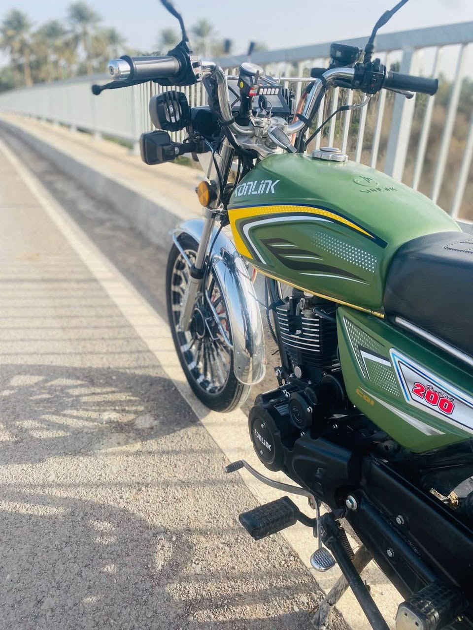 ياالله
جوه سوك انبيع 

سلام عليكم شباب دراجه سيفان جديده صار شهر طالعه من وكاله للبيع  

لون زيتوني 

درجة خير من الله شلعه معدل 

موديل 25محرك 200 cc

سعرهه765وبيهه مجال للطيبين *********** 

مكاني ناصريه سديناويه 

والي مايعرف بسعارهن ﻼ يكسر بحلال العالم 

نورنه بكلمه مثل وجهك الطيب
