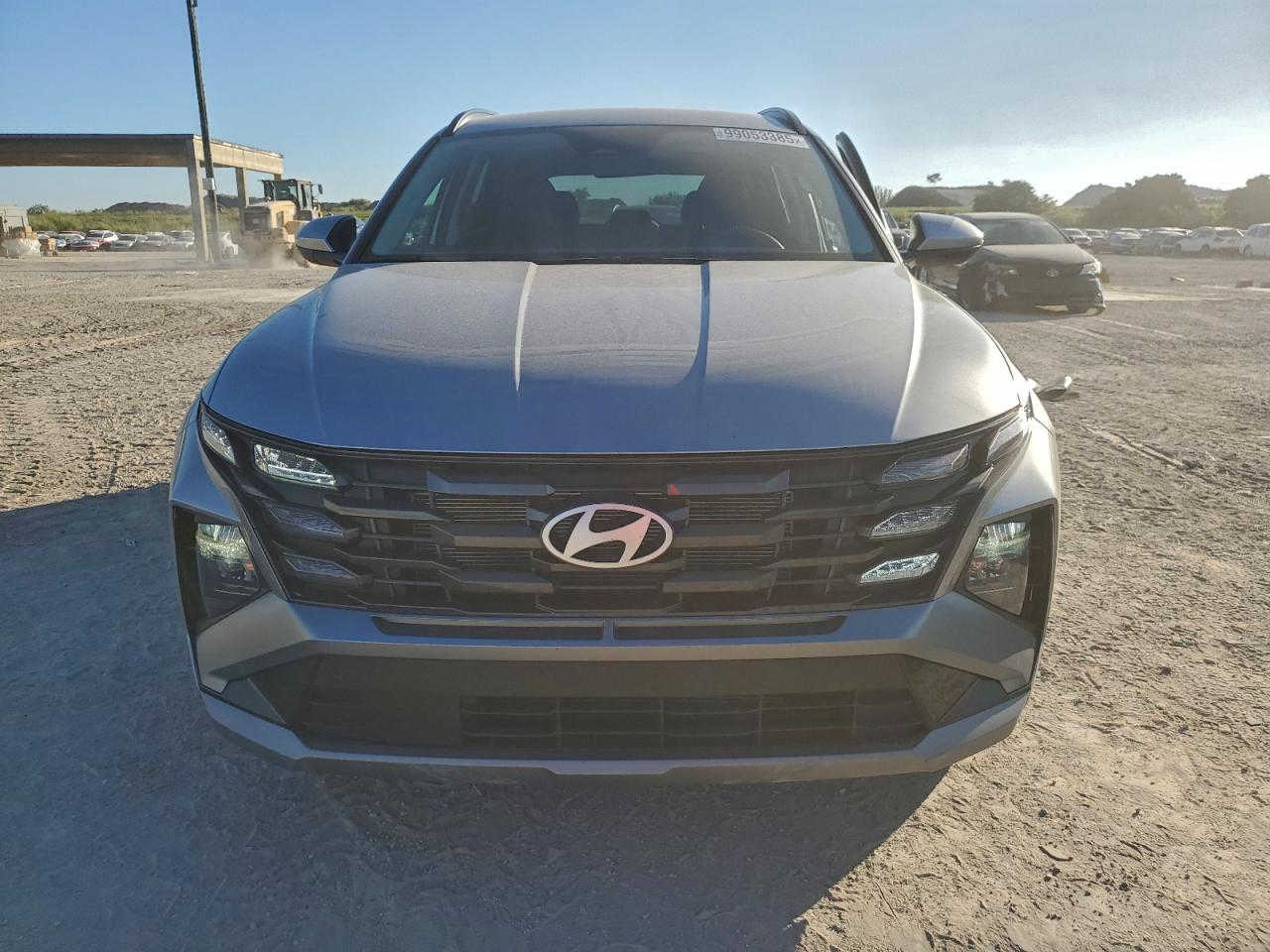 #أعـــلان_مــــــــــزاد #مكتب_بوابة_دبي
سعر نقل مخفض الى جميع الموانئ
ـ نوع السيارة : 2025 HYUNDAI TUCSON SEL
ـ تاريخ المزايدة : 29/1/2026 الساعة 6:00 مساء 
ـ السعر : حسب تاريخ المزايدة المذكور أعلاه: 300$ دولار 
ـ الضرر والمواصفات : حسب الصور المرفقة
-جميع السيارات الهايبرد الكهرباء معفي
من الكمرك الضريبة والرقم مجاناً
ملاحـــظــة .. السيارات المعروضة داخل الصفحة هي مجرد نماذج بسيطة للمزاد
وللمزيد من المعلومات الحضور الساعة الرابعة عصرا الى مقر الشركة الكائن في:
شارع الحزام الاخضر المدينة المايئة- مقابيل حي العدالة #النجف_الاشرف
المكتب ***********
زيد الطفيلي***********
عبد الله الزاملي***********
للانضمام لكروب الواتساب اضغط ع رابط
https://chat.whatsapp.com/HEg5DTFOYCnFPwSoSvOuuq
