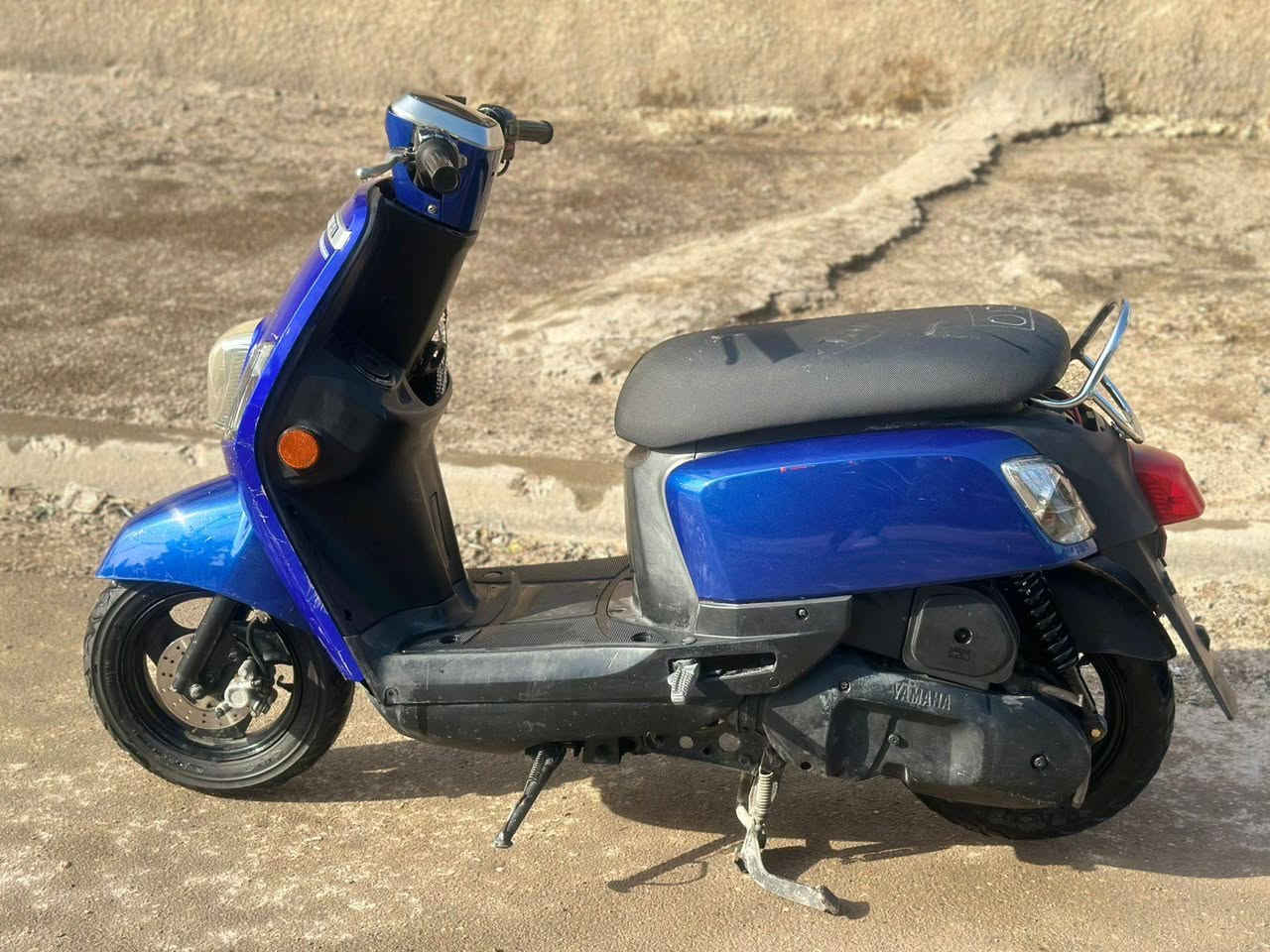 السلام عليكم 
بوليس مسطرة نوزل 
الدراجة قبل شهرين نازلة من الرمبة
الدراجة كفالة عامة بانزين محسن 
دهن امزويا الدرجة بحالة الوكالة
مكاني بغداد ابودشير 
رقمي ***********
