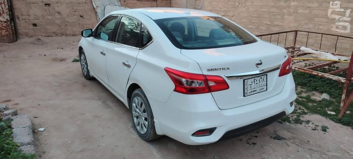 #للـبيـع..
نيسان سنترا
موديل 2017
رقم نينوى ألماني شرط التحويل+
كابون بانزين 
 ضرر "ثلاث قطع جهة اليسار" أصلي وكالة بدون دواخل
وارد أمريكي
- مواصفات' بصمة+ شاشة (كامرة) - تحكم ستيرن-  نظام
"SPORT+ ECO+ مانع انزلاق" + 
السعر 125 ورقة "قفل" 

#رجاءاً_ الي مو شراي لا يتصل' 
***********
