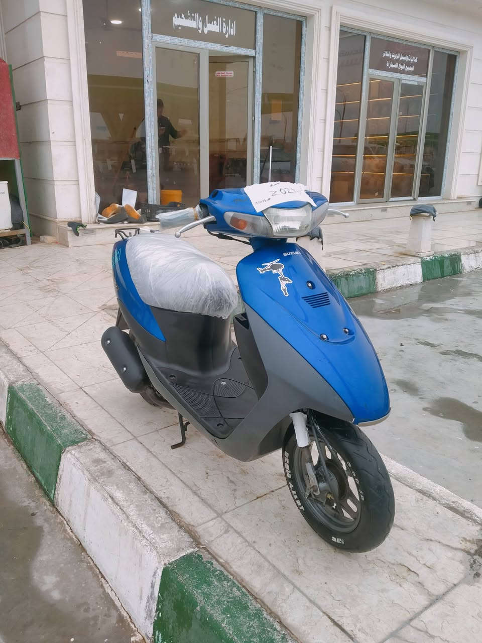دراجه لبيع ساسوكي جديده حاويه مكفوله كشره ومكينه وشلعه حلوه سعر 500وبيهامجال مكاني لمجر لكبير رقمي ***********
