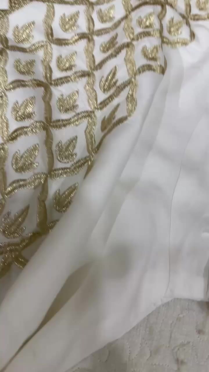 جمال القطع يمنه غيرر 👗🎀


**إذا كنت صاحب هذا الإعلان وتريد حذفه لأي سبب، رجاءا أرسل رسالة إلى الدعم الفني**
