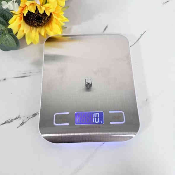 كود 68726
ميزان حساس من 0.1 كرام الى 10 كيلو كرام مصنوع من ستانليس ستيل مع شاشة ديجيتال .
سعر: 7 الف 

للاستفسار راسلنا على ماسنجر أو واتس اب 
***********
***********
