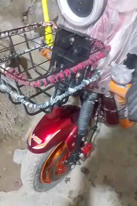 السلام عليكم دراجة شحن للبيع
نضافة فول برغي مابيها نقص موديل 25
مكان بعقوبة ***********
