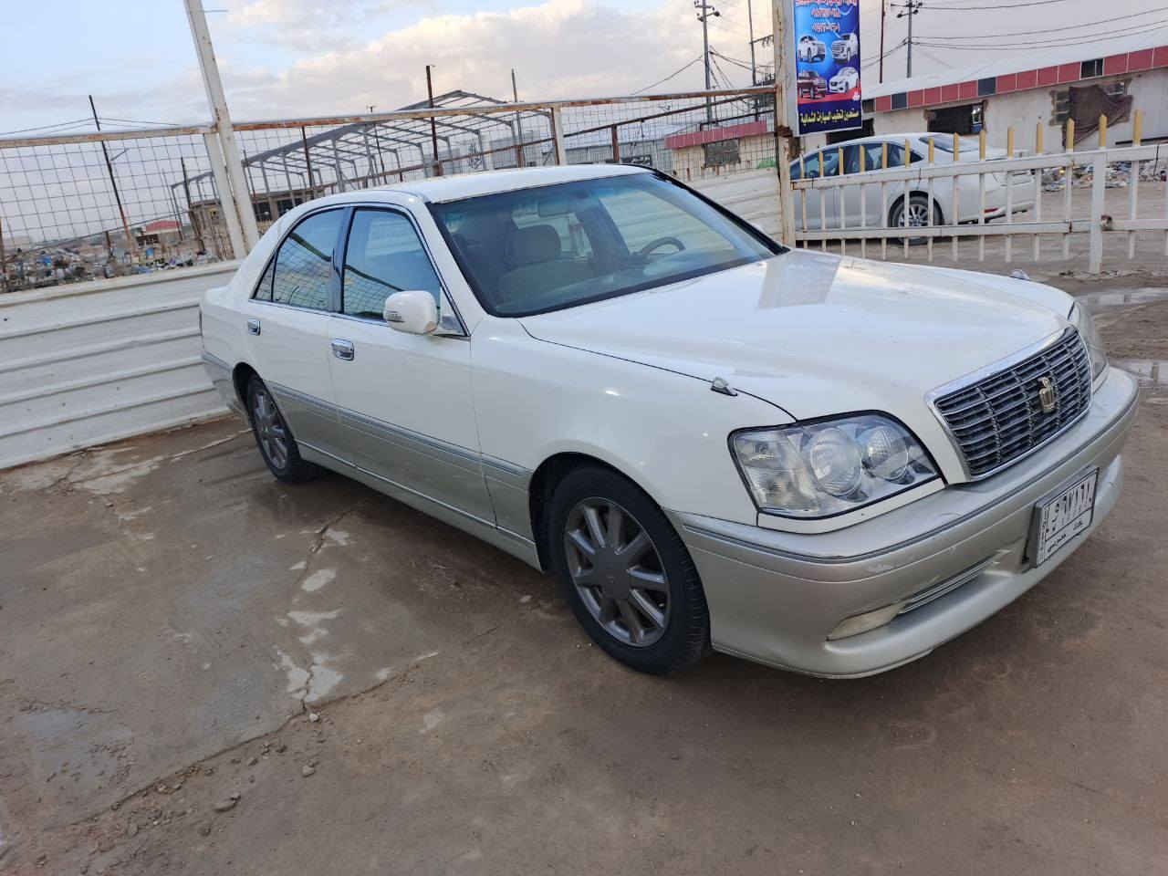 ملكة كراون
رقم بغداد 
سيارة مفحوصة 
وكاله عامة مطلقه بأسمنا 
تحوير نجف فوك وجوه 
4 دكم 
محرك دي فور كبير 
سيارة جاهزة 
للتواصل
***********
