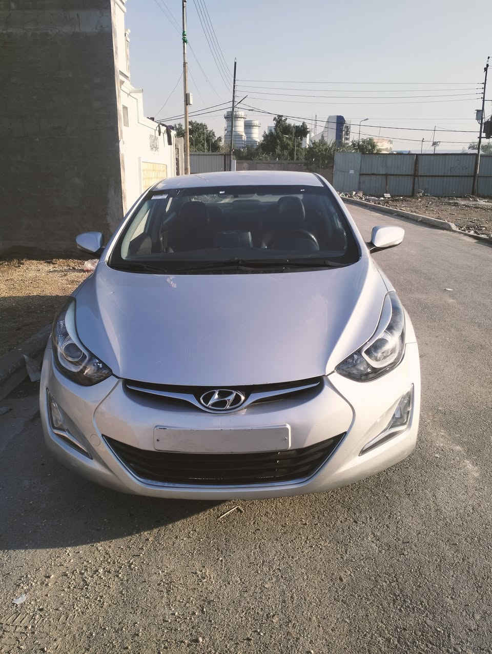 السلام عليكم افانتي ادوات بدون  رقم 2014 كامل مواصفات ماعدة فتحة مرايات شفط بطن اسود جلد  ماصدات لدات سيارة جديدة دخول جديد السعر 45 لا تعلق ولا تراسل اتصل وتدلل  *********** مكان بغداد
