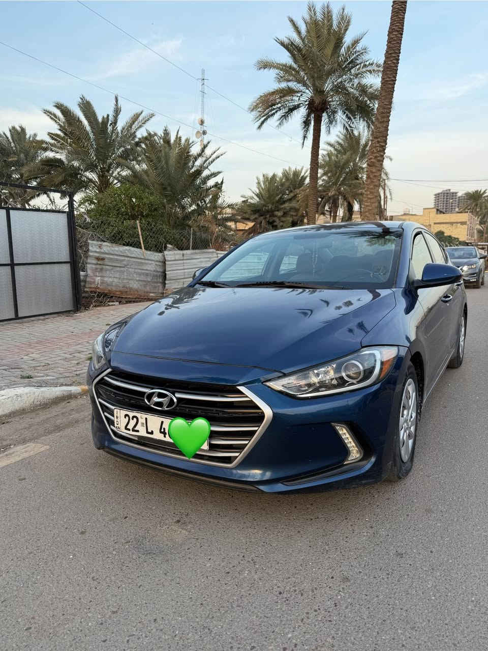 سلام عليكم 
النترا 2017 
ماشيه 140 الف كيلو
سياره نظيفه وارد امريكي بدون حادث
رقمه اربيل باسم الشركه
120 سعره وبيه مجال بسيط 
الاستفسار ع رقم ***********
