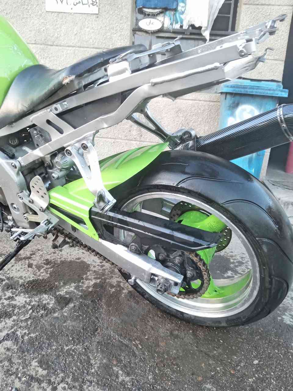 سلام عليكم كاوسكي للبيع او مراوس بيها نقوصات بسيطه  مكينه كصه اوله ناعمه ونكره بكل وقت بك لايت موجود وبعد بيها كم شغله موجودات عنوان البياع سعر ١٣
***********
