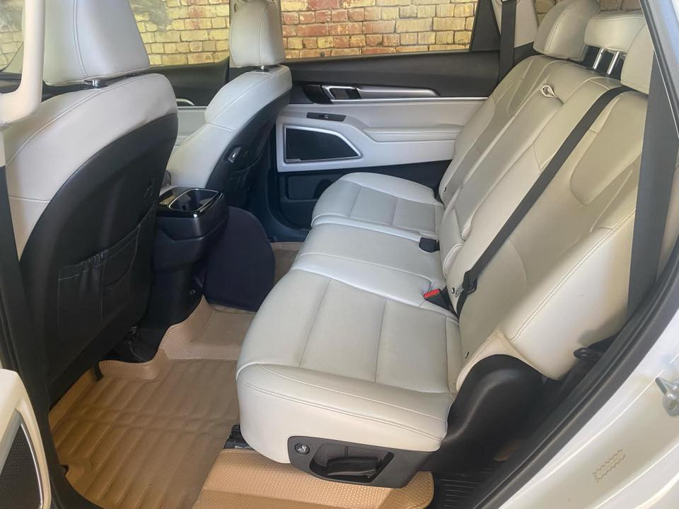 السلام عليكم .. 
تيلورايد موديل 20 
فئة S 
تحكم ستيرن 
كشنات جلد 
تدفئة كشنات 
رادارات امامي وخلفي وجانبي 
Auto stop
ستيرن رجاج 
كاميرا خلفيه 
حساسات خلفيه 
اشارات بالمرايه 
رقم بغداد بنيد تبديل جاملغات نفسهم صبغ 
( بدون دواخل ولاشواصي ) 
ايرباك فقط دركه 
ماشيه 120km // 74 mile 
للبيع 243$ وبيها مجال 
مكانها ذي قار وباسمي الشخصي 
***********
