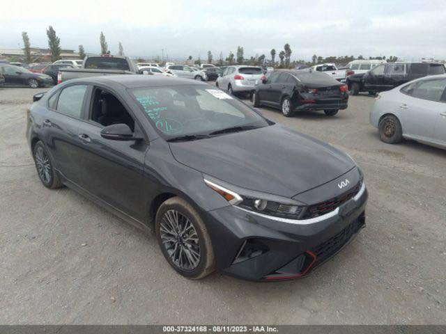 للبيع فورتي 2023Gtline
ماشي 78000Km 
مكينه 20 دوش
مواصفاتها نص فول /شاشه كامرة رادار امامي خلفي  /تحديد مسار /مانع انزلاق/سياقة ذاتيه /مثبت سرعة / نضام الاسبورت / 
حادثها موضح بل صور
***********
