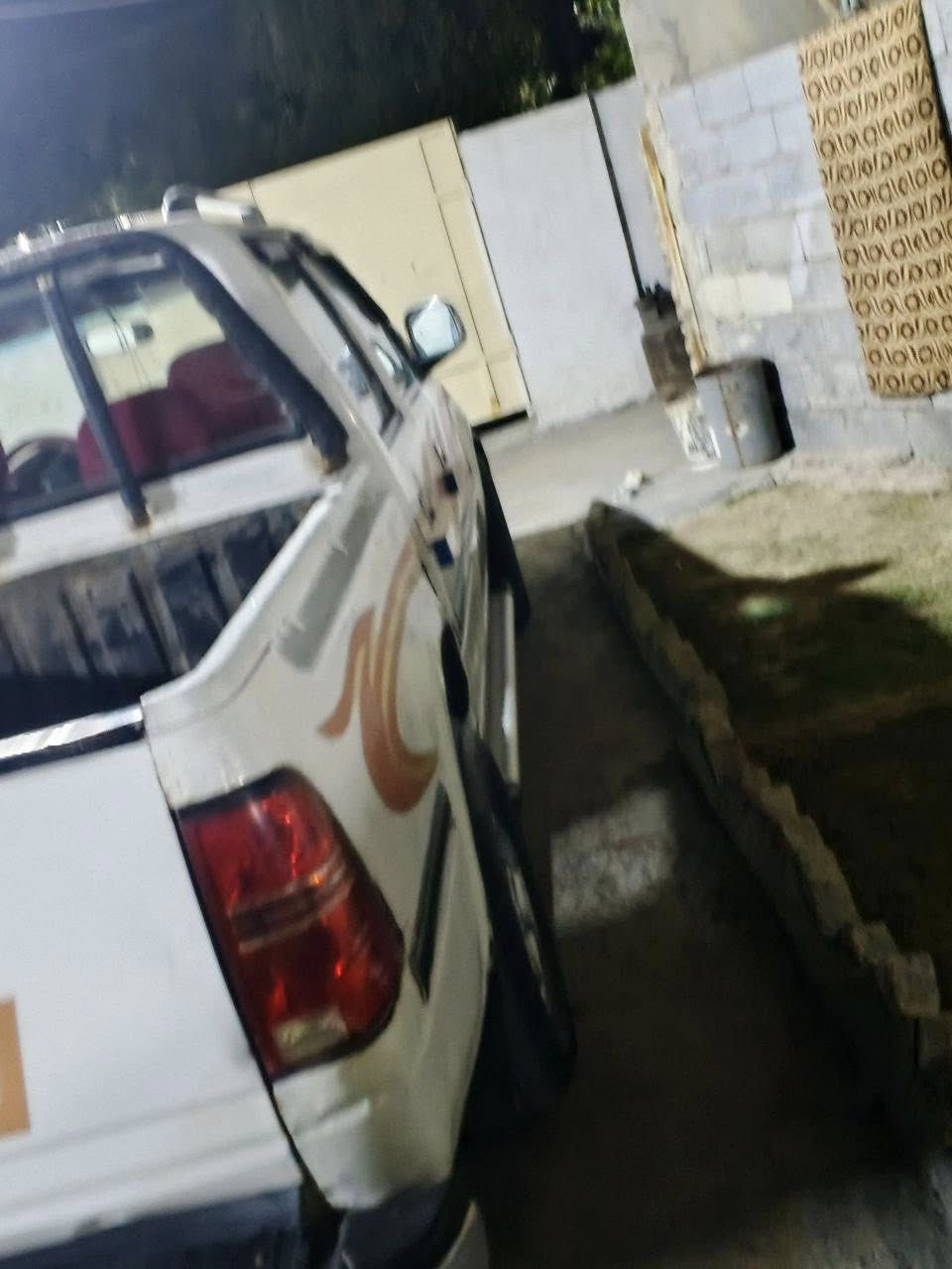 سلام عليكم كنو 2012 للبيع

كفاله كير محرك اكسل شاصي صدر حداديه تبريد كهربائات كله شغاله رقم ذي قار الماني راعيها موجود تحويل ثاني يوم ‭0786 571 5239‬
