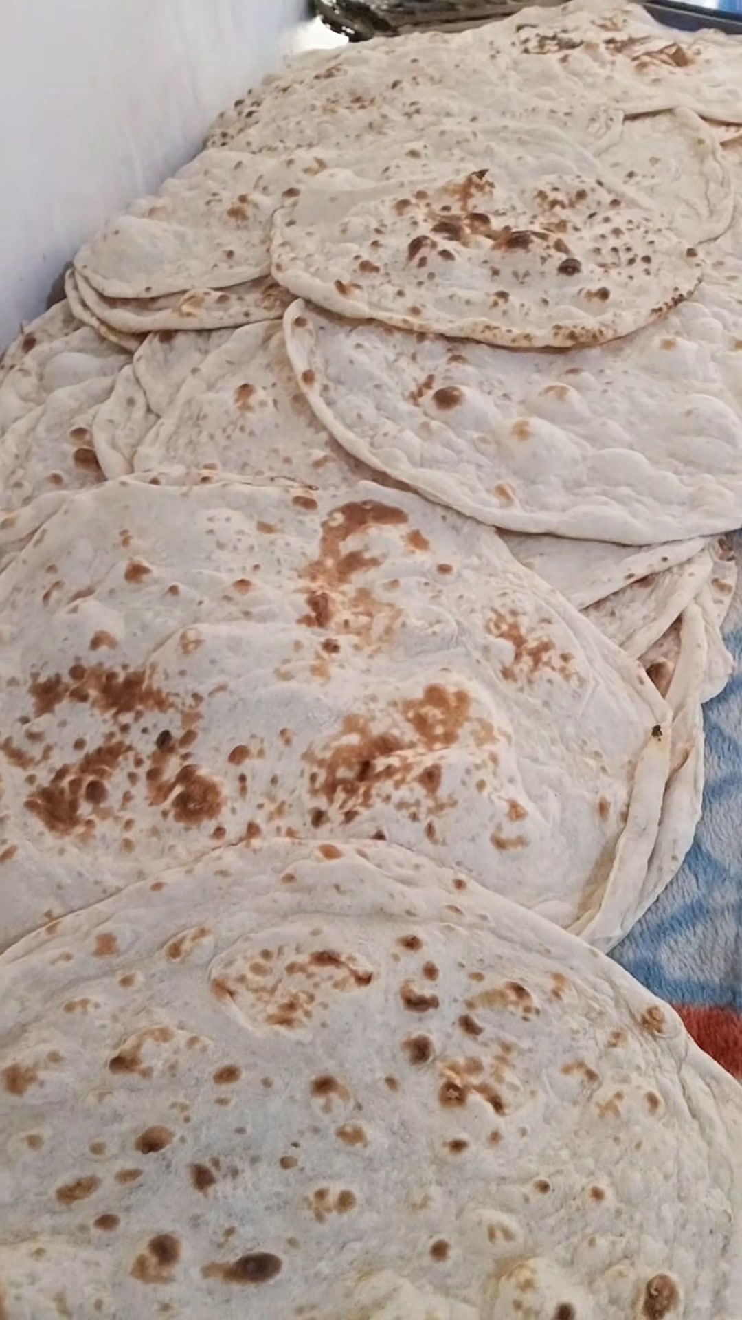 خبز هسه حار  التوصيل الف داخل سبع البور

عنوان سبع البور شارع السوداني بلسوك بفرع مجمع المصطفى الطبي والدكتوره موج.  يم جم النسائي الريتاج للخبز والمعجنات 
***********
الجميع
