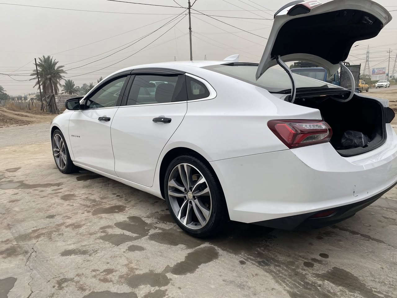 ماليبو وارد امريكي   موديل 2020  (حادث بنيد فقط . تبديل بنفس اللون )اخت الكلين ايرباك سستم مكفوله من اي قطعه  كلير( مكينه /كير/صدر /تخم تاير جديد/كله بلادي عله وضع الشركه) السياره جديده واخت الزيرو

    السيارة رقم اربيل 

بصمه ابواب + جنطه

 تشغيل عن بعد  

محرك 1500 توربو ✈️

مانع انزلاق

لدات اماميه نهاري 

اوتو بريك /توقف ذاتي عند الاقتراب 

كشنات تدفئه + كهرباء ⚡️ 

تبريد مناخين منفصل 

تبريد قطعتين امامي خلفي بيانو 

شاشه كبيره تدعم 📲Android Auto/car play

خرائط Gps📌

كامره خلفية 

كروز مثبت سرعه

شاشة ضبط واعطال بل دشبول

منافذ USP/ 12V /Tip C

مانع انزلاق ⛔️

حساس اطارات

4 دسك/ Abs

السياره ماشالله جاهزه من جميع النواحي  

اطفاء ذاتي عن التوقف 

 ويل كب 19 برامير 

تحكمات جهتين 

 الجام الامامي اوتو 

منظومة زنون عالي وناصي
 

بيع او مراوس شعندك نزل بل تعليق

مكاني بغداد 

السعررر////130

***********
