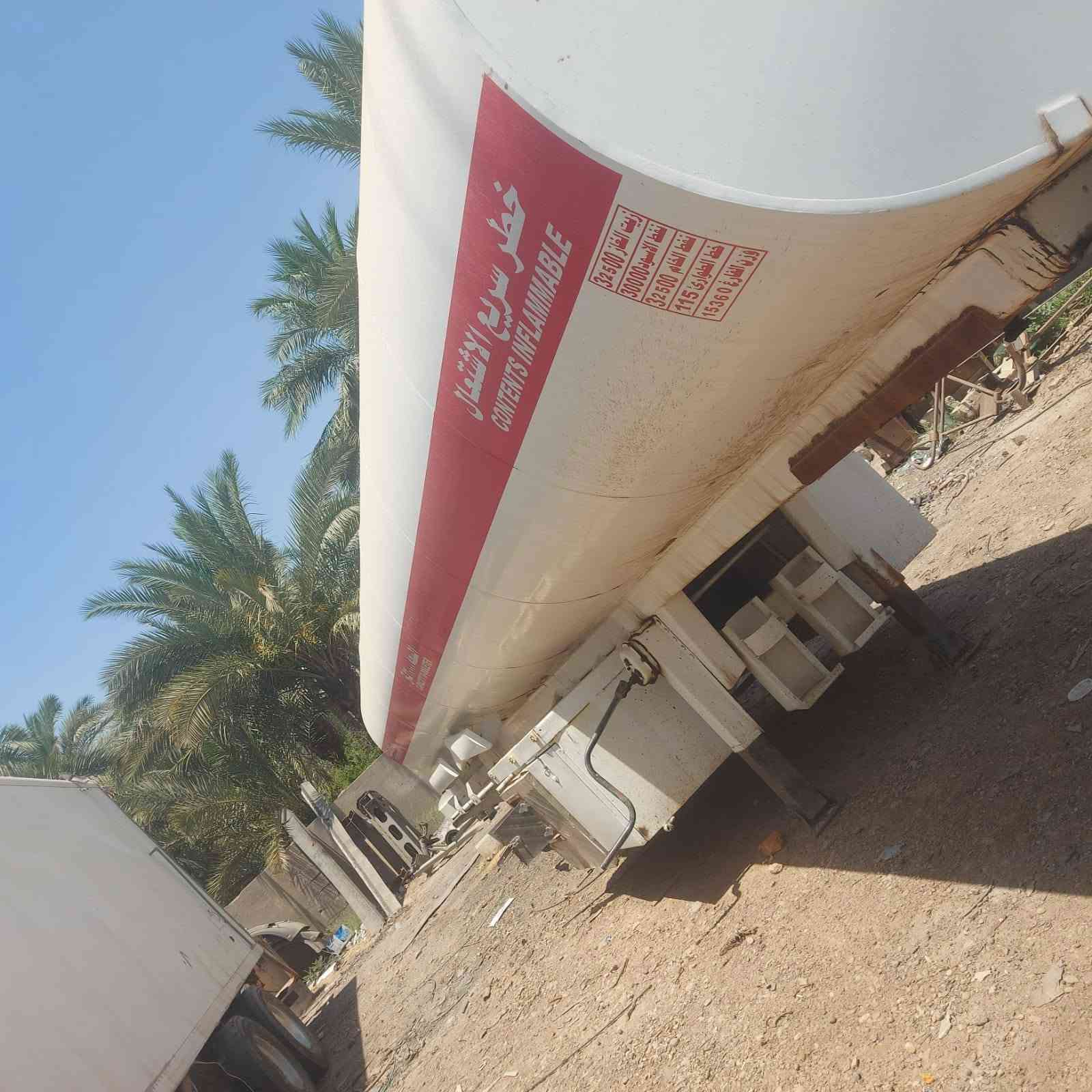 صهريج بدون مجموعه شريط كامل بدون دناكير المكان جرف الندف ***********
