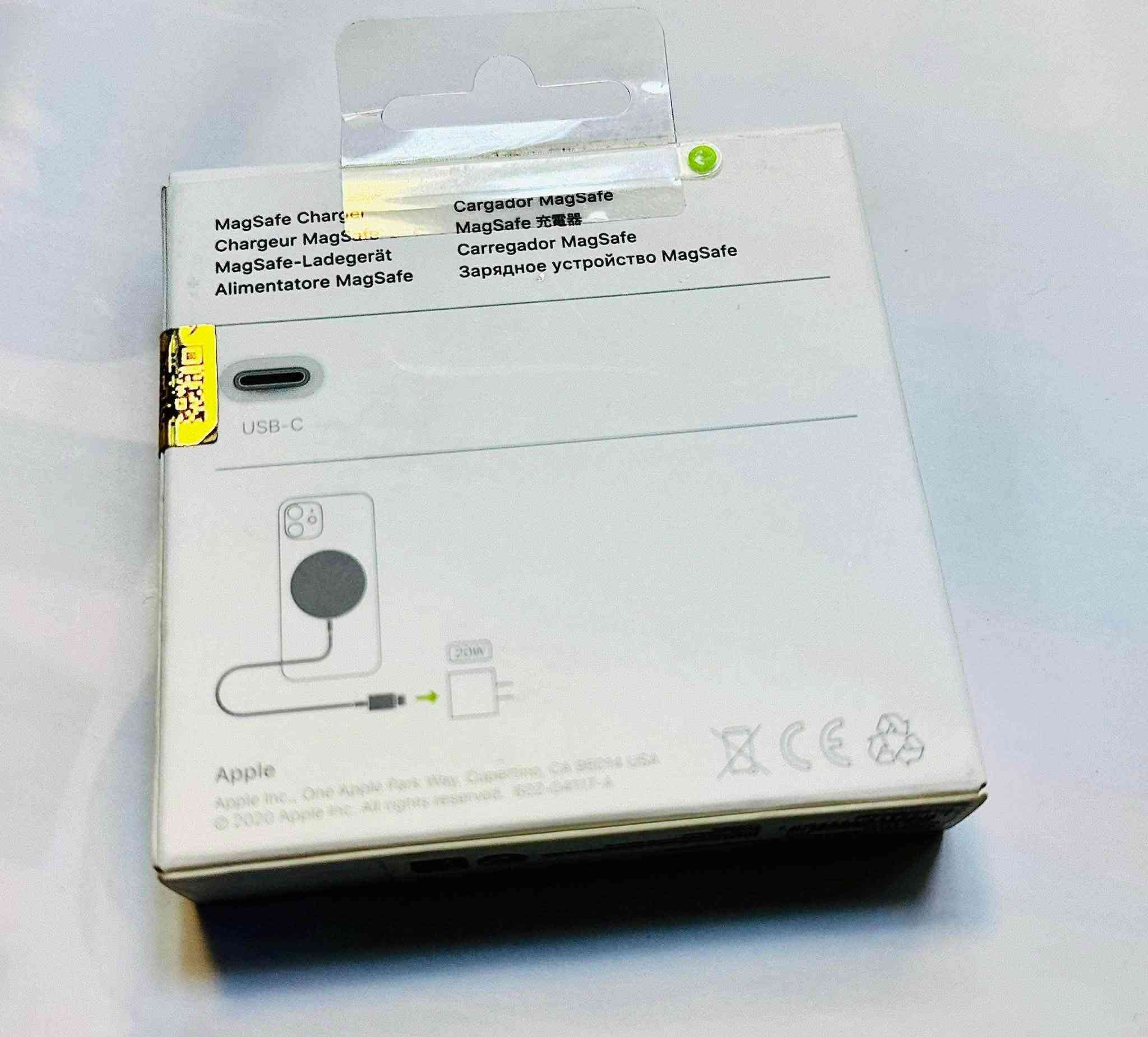Apple MagSafe charger🔌
شاحن ابل اصلي ماك سيف تايب سي (20W)⚡️

ضمان وكالة ماستر🥇

ب50 الف دينار عراقي فقط🔥

يوجد توصيل لكافة المحافظات🚛
مركز  أكس فون للهواتف النقالة ‏
للحجز والاستفسار يرجى الاتصال على رقم المبيعات
***********
‎او زورونا في الموقع الكائن في شارع الربيعي - مقابل مصرف التنمية الدولي 
اسم المحل (أكــس فــــون )

