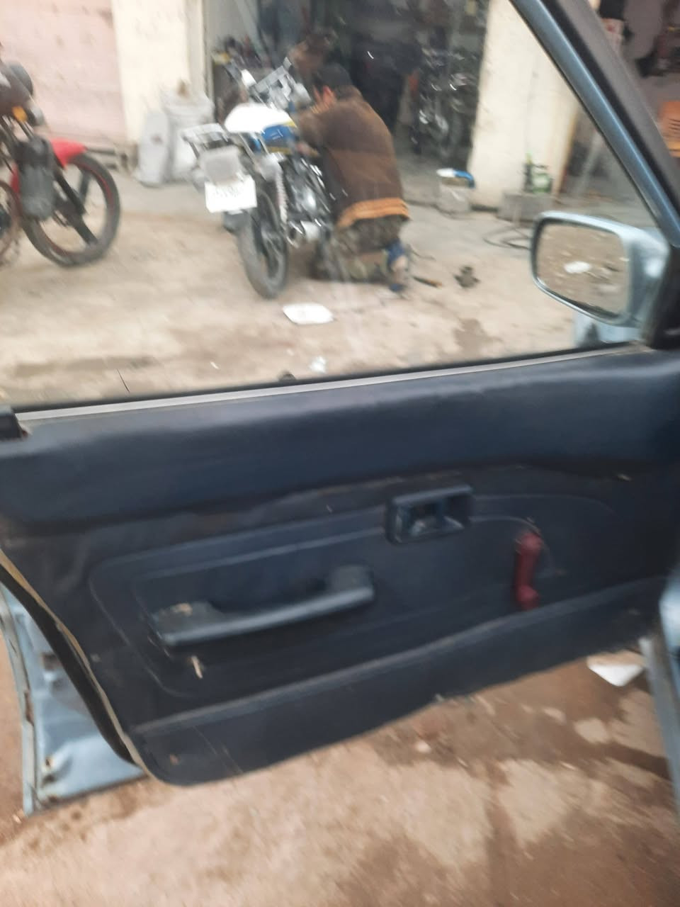 كورلة شطح موديل 91يسرى بلادي السنوية 26صبغ عام حدادية جيد جداً كهربائيّات شغالة العنوان ديالى المقدادية الشرايةيتصل بلرقم ***********
